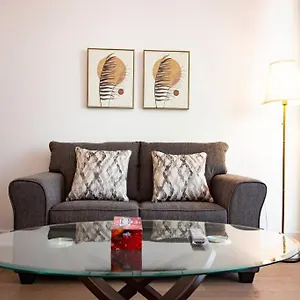  Apartment Location & Modern